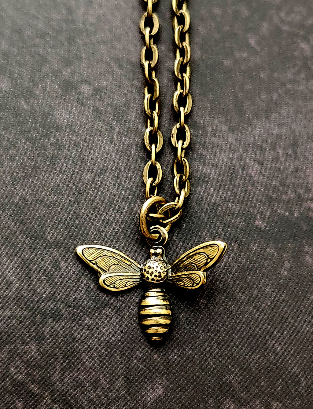 wee bee necklace