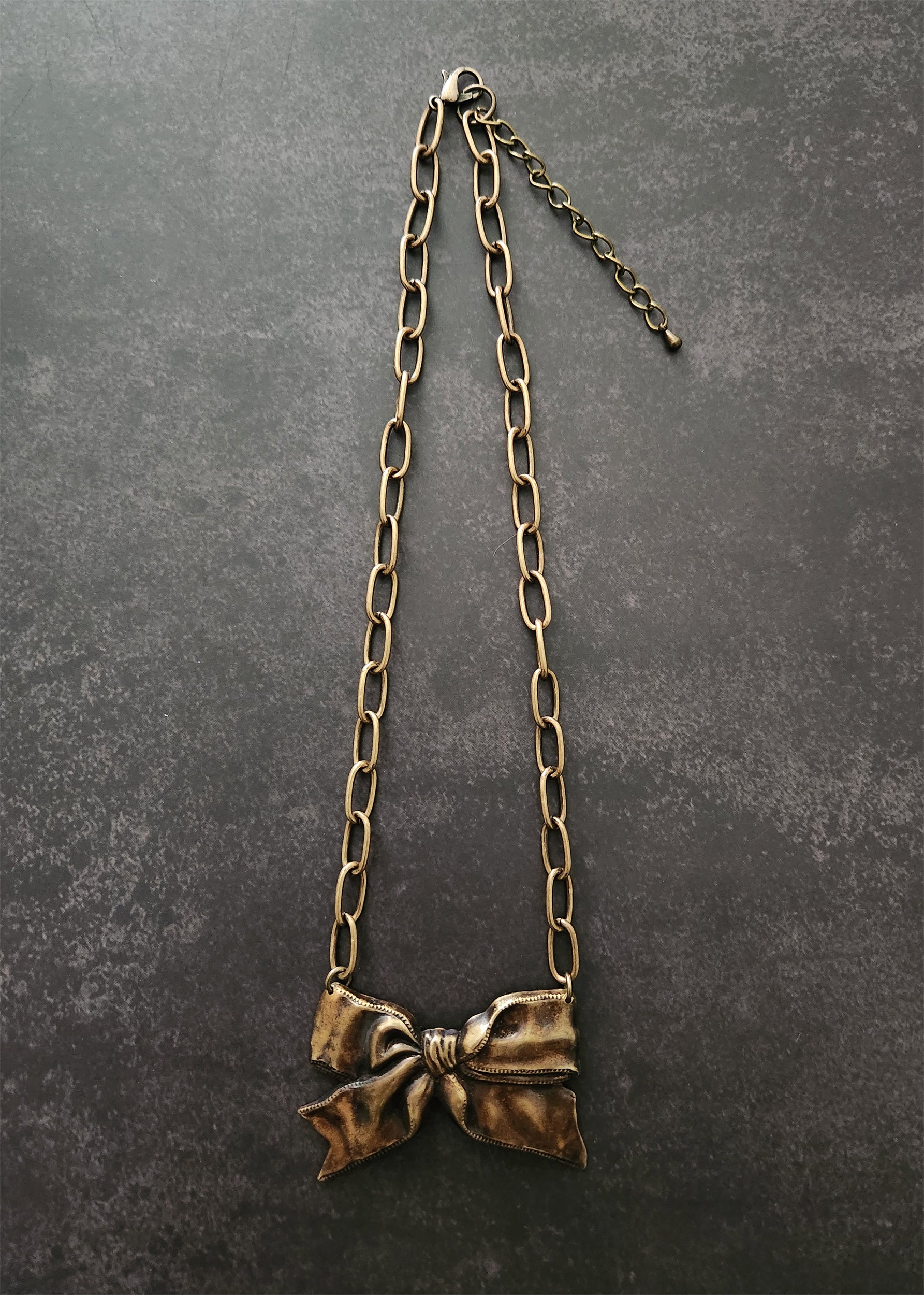 big bow necklace