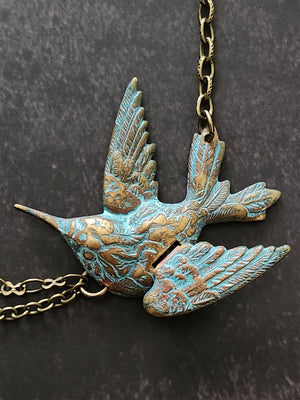 lil hummingbird flower necklace