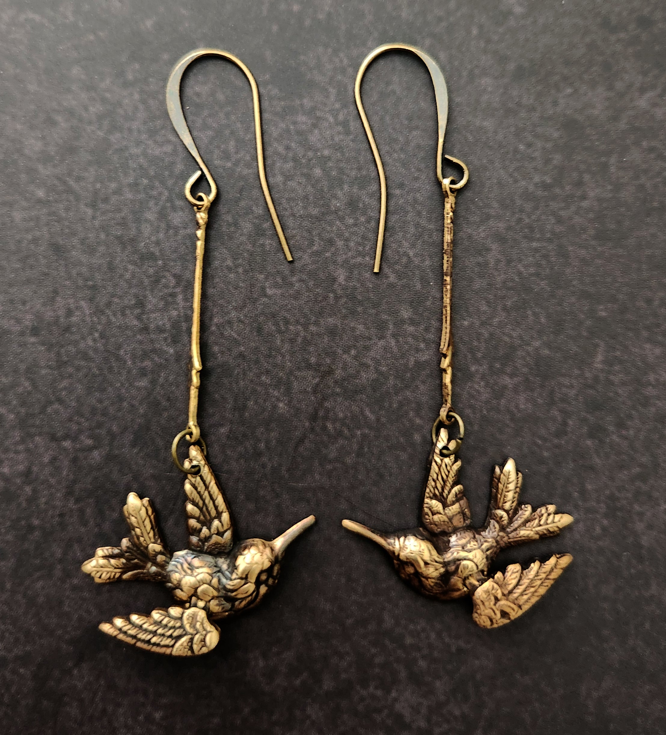 dainty hummingbird earrings