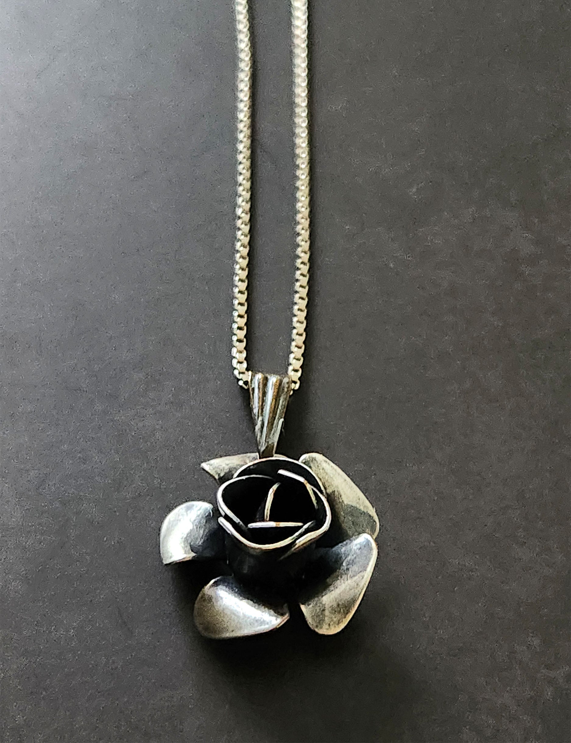 silver rose necklace