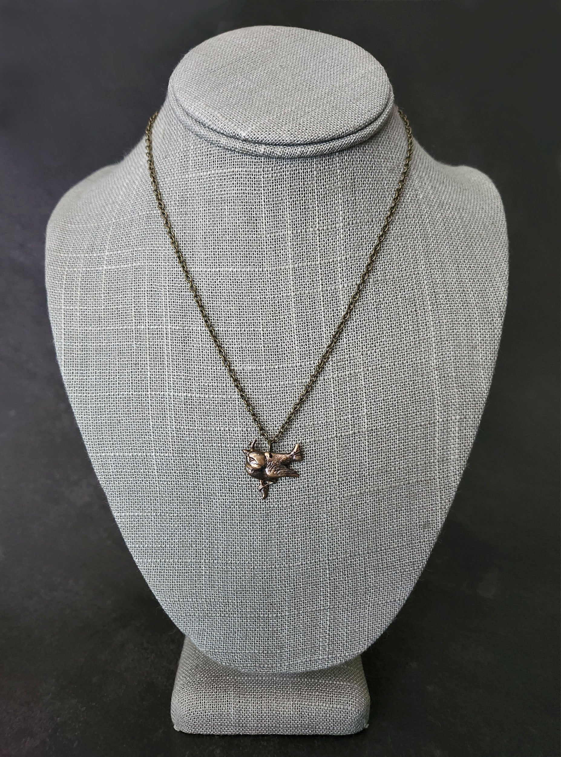 perched wren necklace